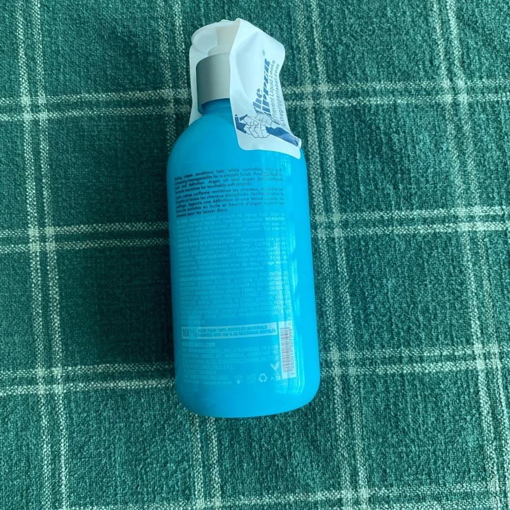 Moroccanoil Smoothing Lotion - Picture 2 of 3